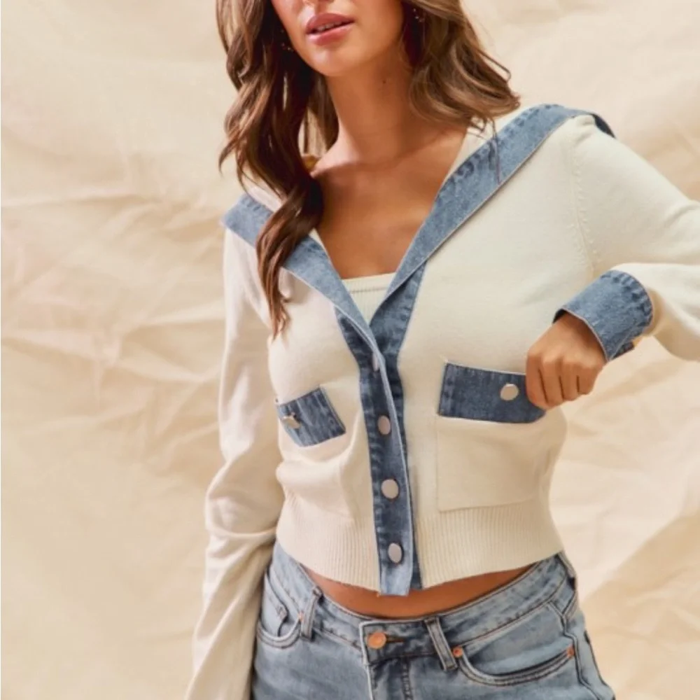 Denim Trimmed Sweater - Picture 5 of 5